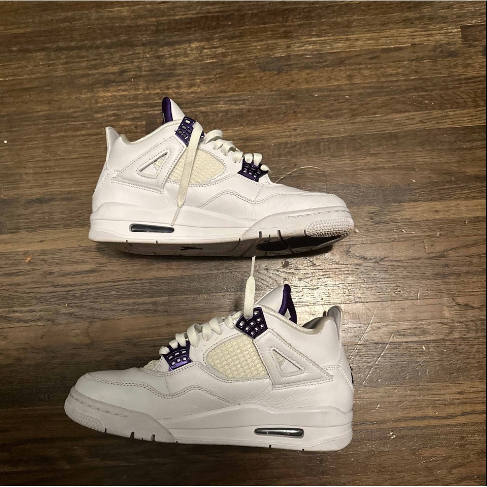 Jordan 4 Retro Metallic Purple